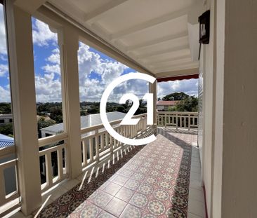 Location Appartement 82.28m² 4 pièces Fort de france - Photo 3
