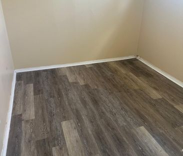 For Lease - 31 LAKELAND Drive Unit# BASEMENT, Toronto, Ontario - Photo 4