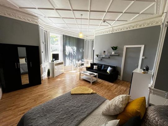 Studio to rent - Photo 1