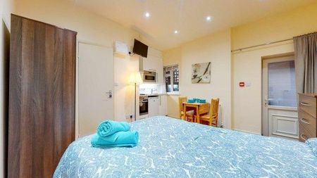 1 bedroom flat to rent - Photo 4