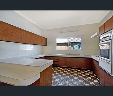 2/559 Old Cleveland Road, Camp Hill, Qld 4152 - Photo 6