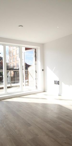 1 bedroom apartment to rent - Photo 1