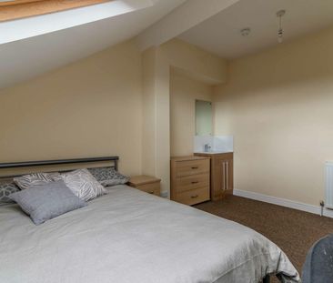 76 Eldon Street - Photo 3