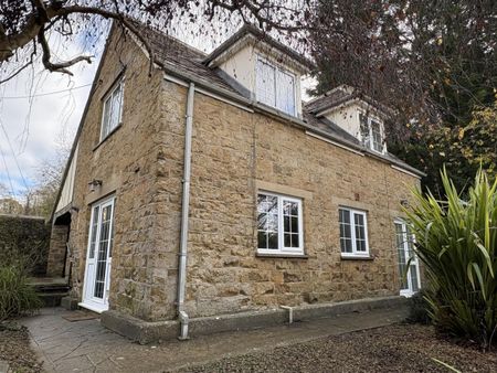 Church Farm Cottage, Stinchcombe - Photo 4