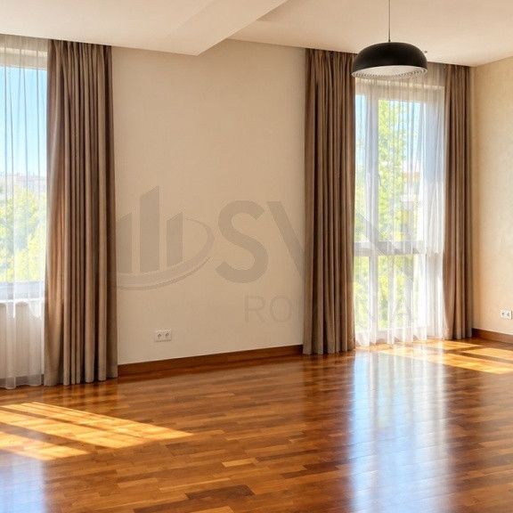 Apartament de inchiriat 200 mp 4 camere Iancu Nicolae Piscina Gradina Paza - Photo 1