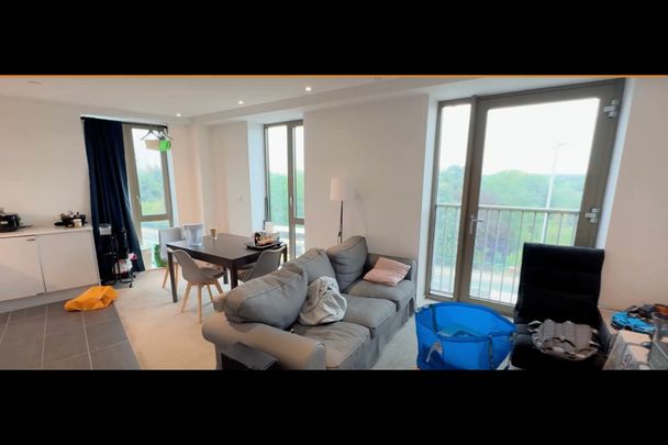 Room in a Shared Flat, Block C, M5 - Photo 1