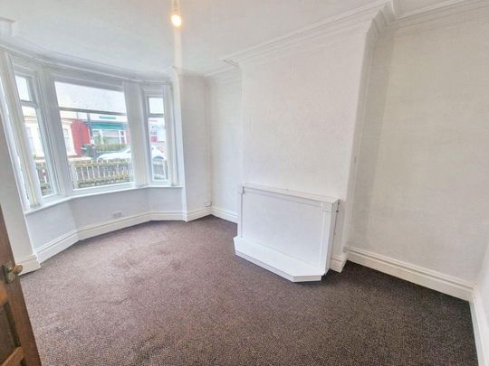 3 bed terraced house to rent in TS18 - Photo 1