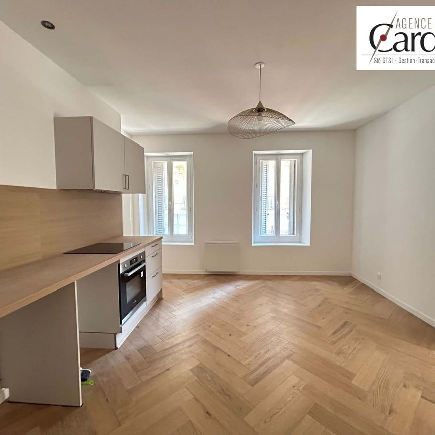 Location Appartement 3 pièces 68m² MARSEILLE 2ème - Photo 1