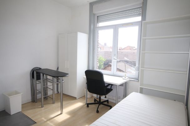 Location Appartement 1 pièce 11m² LILLE 59000 - Photo 1