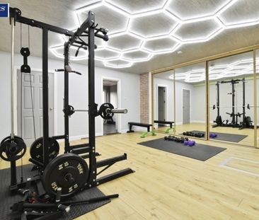 4 bedroom House To Let Total Size: 2293 SQ FT - Photo 4