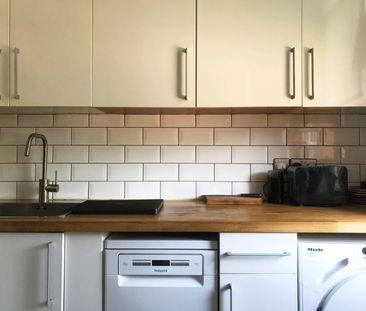 1 Bed Flat, Thurlow Park Rd, SE21 - Photo 1