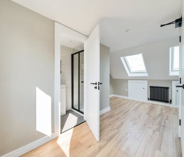 House Share to rent - Westdean Avenue, Lee, SE12 - Photo 6