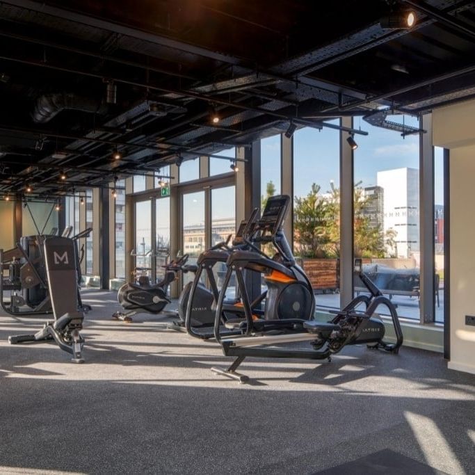 2 bedroom penthouse to rent - Photo 1