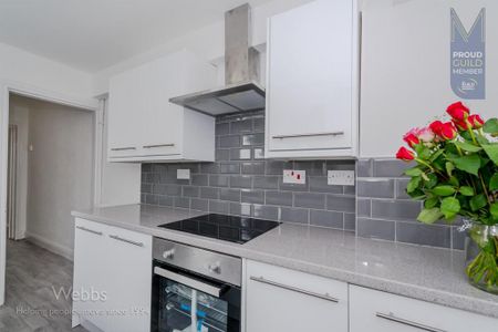 3 bedroom terraced house to rent - Photo 5