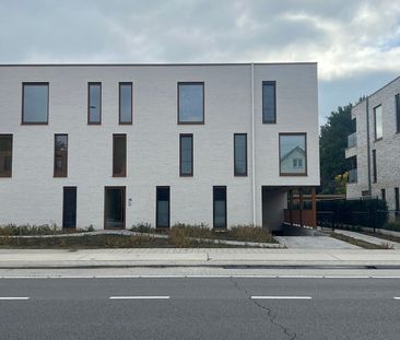 Nieuwbouw GLV 2 slpk app met tuin en 2 autostaanplaatsen - Photo 1