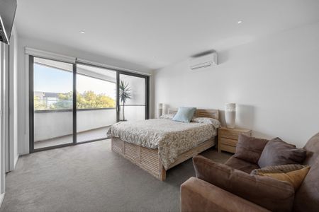 1/2843 Point Nepean Road, - Photo 4