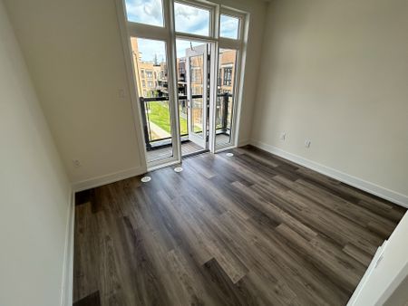 For Lease - 7 Phelps Lane Unit# 2, Richmond Hill, Ontario - Photo 4