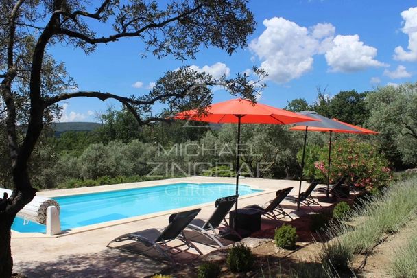 Gordes - Belle maison de vacances avec vue sur le Luberon - Photo 1
