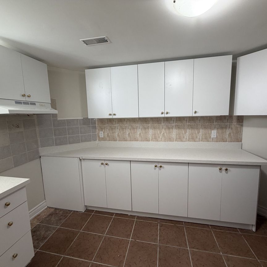 For Lease - 10 Sheldon Drive Unit# Bsmt, Ajax, Ontario - Photo 1
