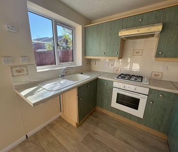 2 bedroom terraced house to rent - Photo 3