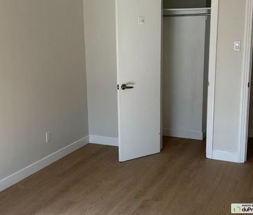 1-320, Le moyne O, Longueuil (Vieux-Longueuil) à louer - Photo 4