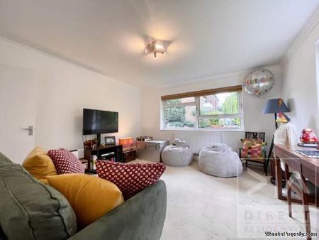 2 bedroom property to rent in Epsom - Photo 3