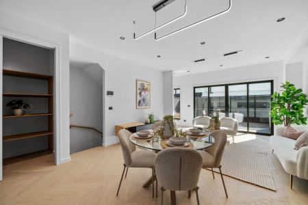 10/212 Ballarat Rd, Maidstone VIC 3012 - Townhouse For Rent | Domain - Photo 3