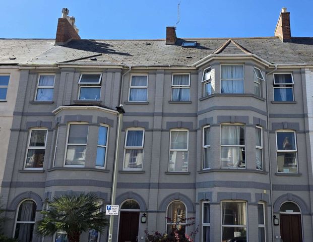 /14 Morton Road 2S1 - Photo 1