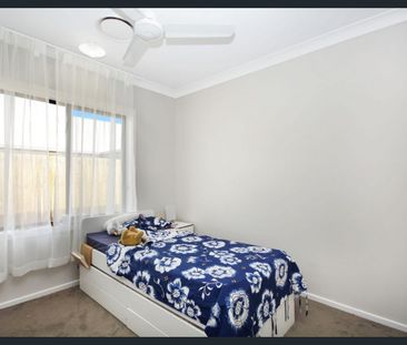 9 Keary Place, Ripley, Qld 4306 - Photo 5