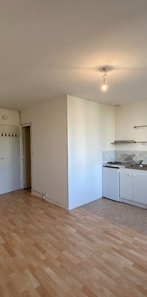 Location Appartement 1 pièce 23m² - Photo 1