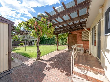 Open the Door To Elegant Family Living in Leafy Myrtle Bank - Photo 5