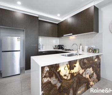 Designer Two Bedroom Apartment In Earlwood - Photo 5