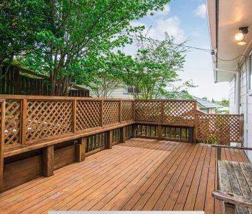 Tranquil 2BR Home w/ Deck, Balcony & Garden-Oratia - Photo 4