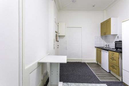 Studio to rent - Photo 4