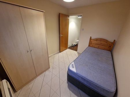 2 Bed Flat, Milnpark Gardens, G41 - Photo 4