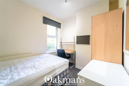 4 bedroom house to rent - Photo 2