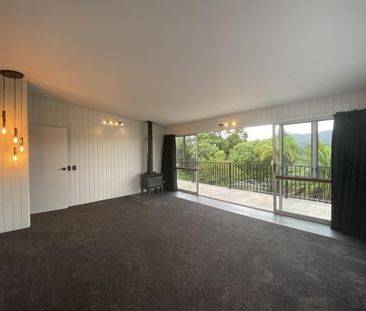 Modern family living - Photo 3