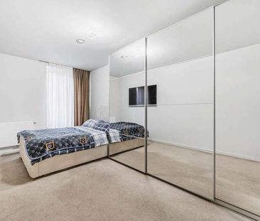 Isambrand Court, Brentford, TW8 - Photo 5