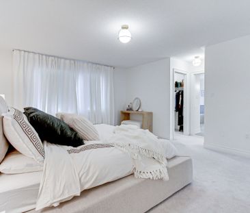 For Lease - 29 Pear Blossom Way, East Gwillimbury, Ontario - Photo 5