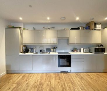 2 bedroom flat to rent - Photo 3