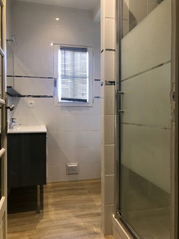 Location Appartement 2 pièces 49m² PALAISEAU 91120 - Photo 3