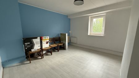 Location Appartement 2 pièces 62m² LENS 62300 - Photo 5