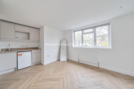 Studio to rent - Photo 5