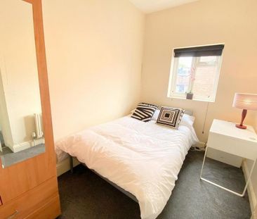 5 bedroom house share to rent - Photo 4