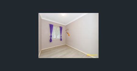 Family home with room to play - Photo 2