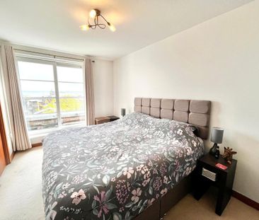 2 bedroom penthouse to rent - Photo 5