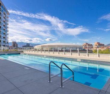 ONE Water Street: 1 bedroom plus den – 15th floor with VIEWS! - Photo 2