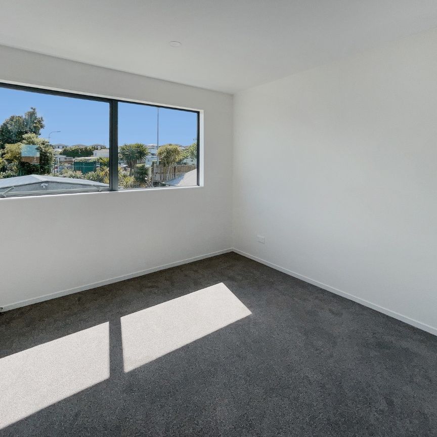 Mount Roskill - 2 Bedoom townhouse - Photo 1