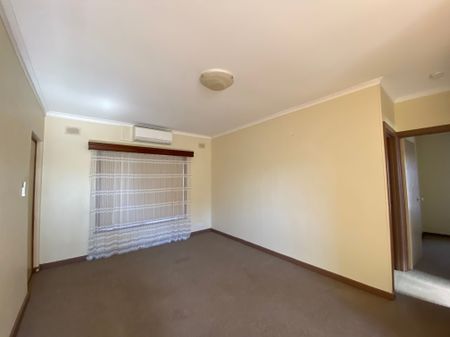 unit 1/26 McRitchie Crescent - Photo 5