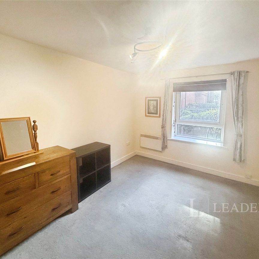 2 bedroom apartment to rent Briton Street, Southampton, SO14 - Photo 1